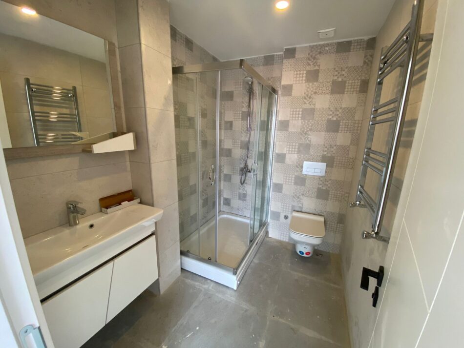 WhatsApp Image 2025-06-26 at 18.28.16 (1)