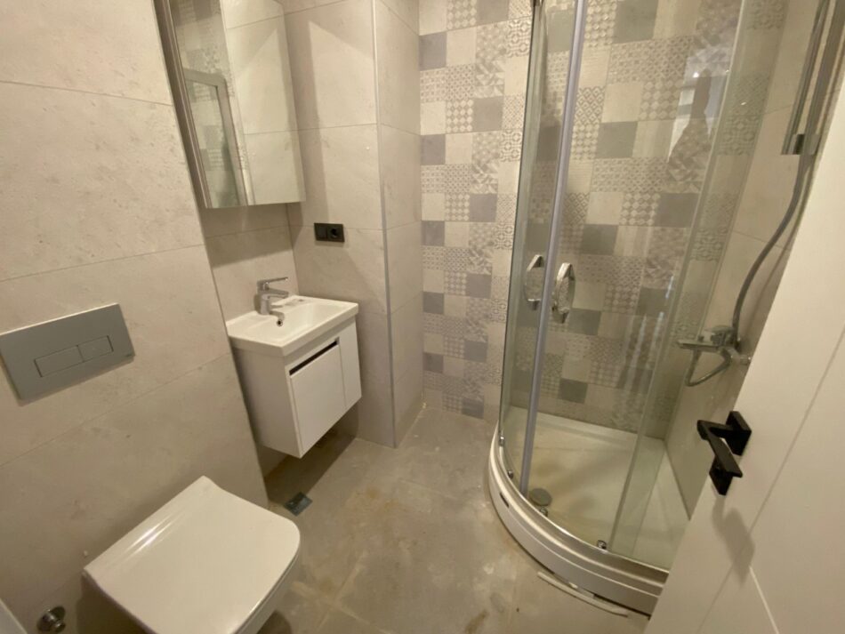 WhatsApp Image 2025-06-26 at 18.28.17 (4)