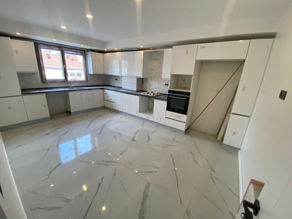 WhatsApp Image 2025-06-26 at 18.28.18 (1)